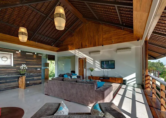 Aiko Villa *
